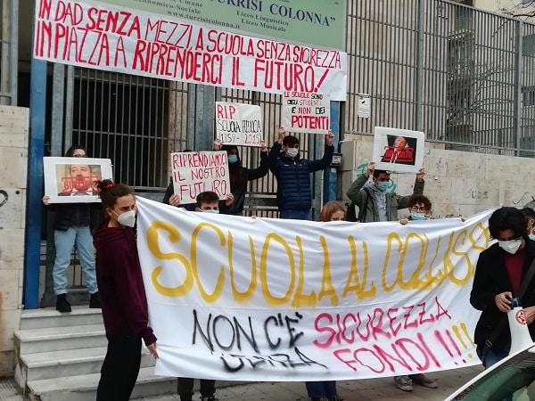 Riapertura scuole in Sicilia, oggi proteste anche a Catania: “La DAD non è la soluzione”