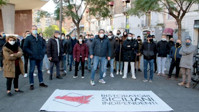 Sant’Agata 2021, lockdown totale dal 3 al 5 febbraio per bar e ristoranti. “Ennesima mazzata”