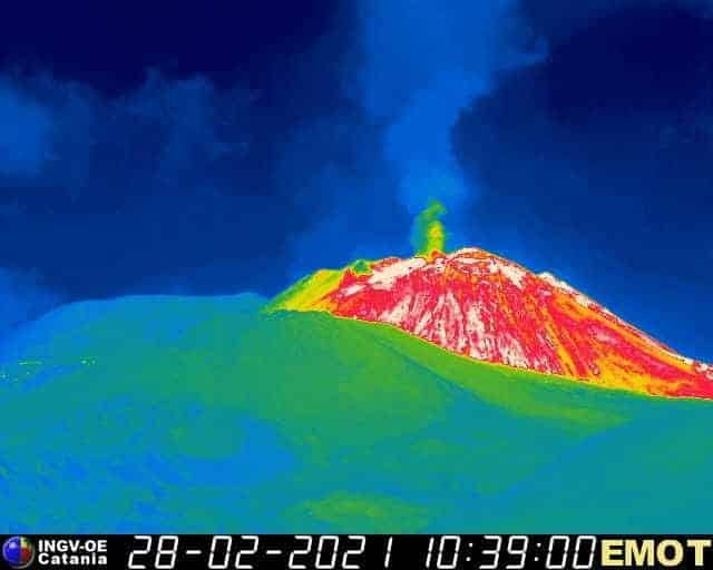 Etna, “ripresa dell’attività stromboliana e incremento del tremore vulcanico” – AGGIORNAMENTO Ingv