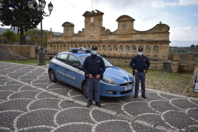Mandato di arresto internazionale per latitante siciliano: fermato dopo 25 anni di fuga