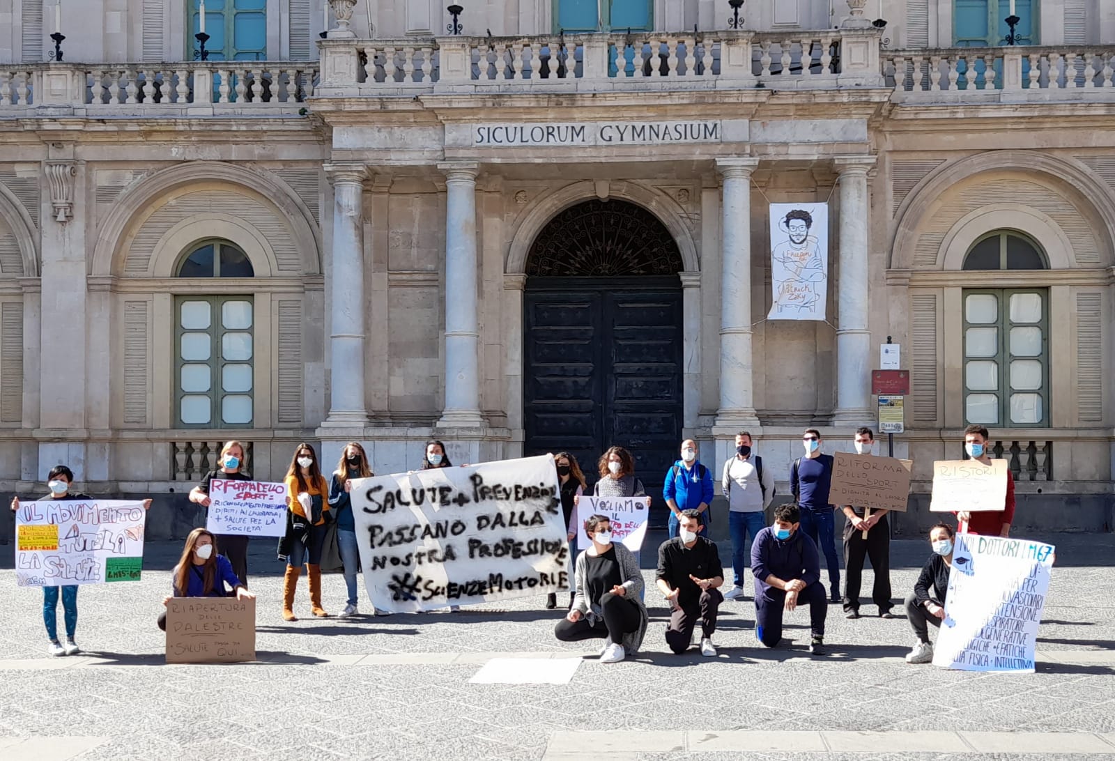 Coronavirus Catania, ieri in piazza Università la protesta dei lavoratori dello sport