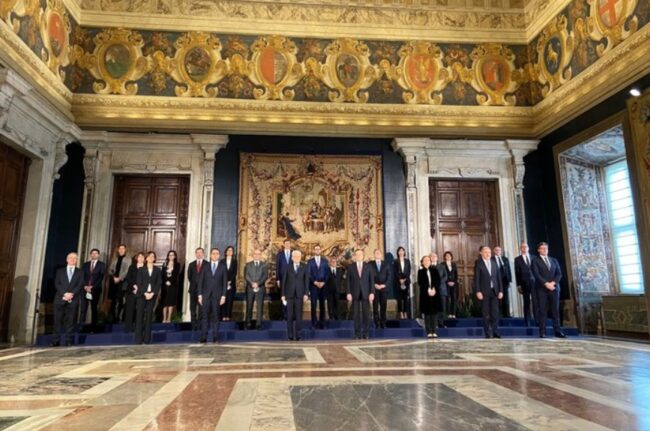 Governo Draghi: Senato favorevole con 262 sì. Il M5S si spacca, espulsi 15 senatori