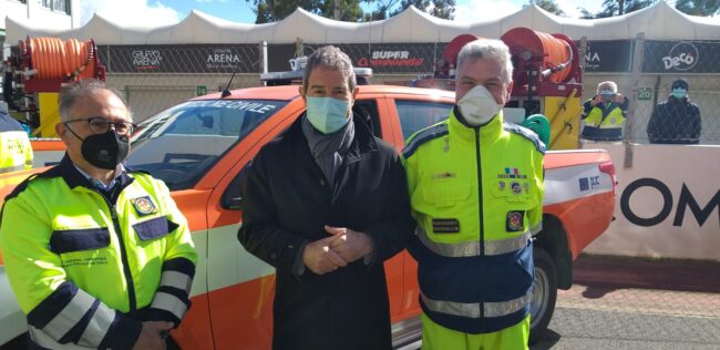 Volontariato, consegnati 100 fuoristrada a diverse associazioni siciliane: presente anche Nello Musumeci