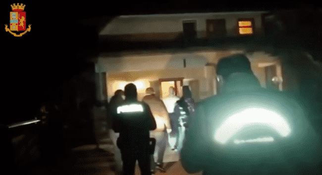 Operazione “Adrano Libera”, i NOMI degli arrestati tra i Santangelo-Taccuni: traffico di droga ed estorsioni – DETTAGLI