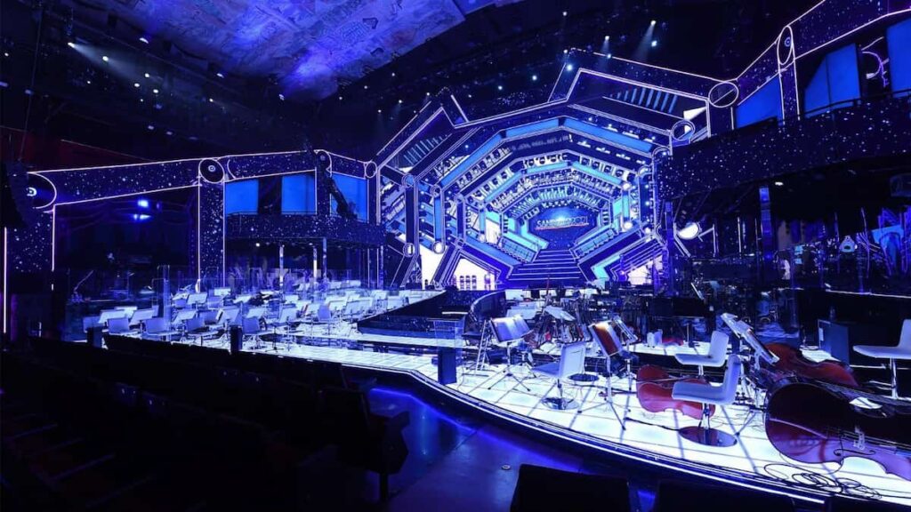 Sanremo 2021, tutto pronto per il Festival della canzone italiana: “un’astronave” come scenografia