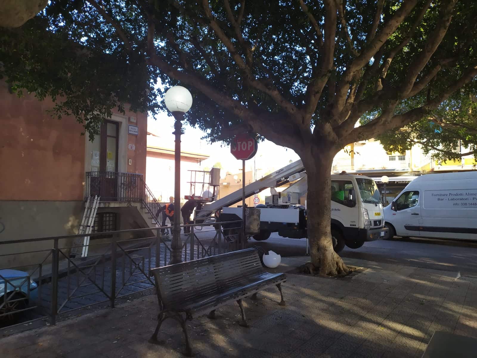 Catania, torna la luce anche su piazza Chiesa Madre a San Giovanni Galermo. Buceti: “Ringrazio amministrazione”