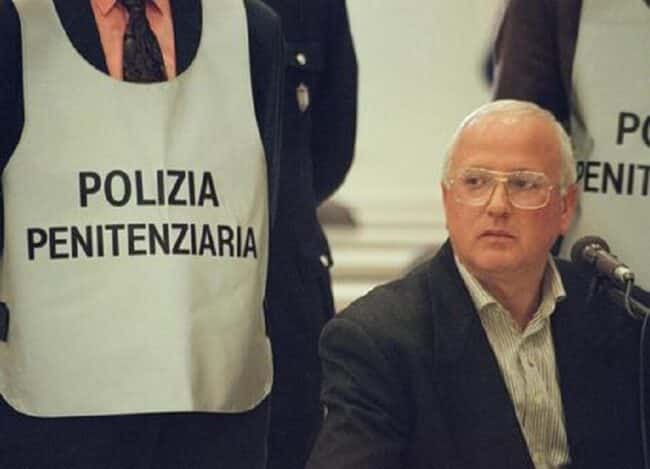 Camorra, morto il boss Raffaele Cutolo nello stesso reparto di Riina: fu il fondatore della Nco