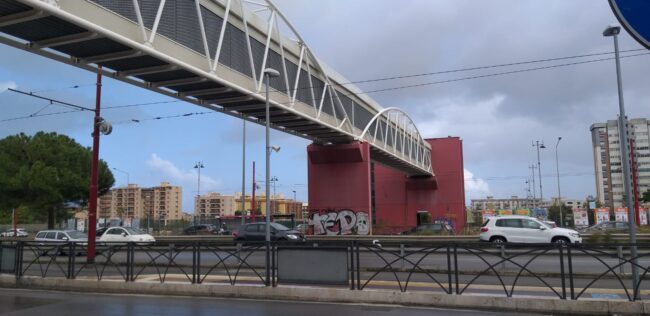 Palermo: ascensori fuori uso, sovrappassi di viale Regione Siciliana inaccessibili ai disabili – VIDEO