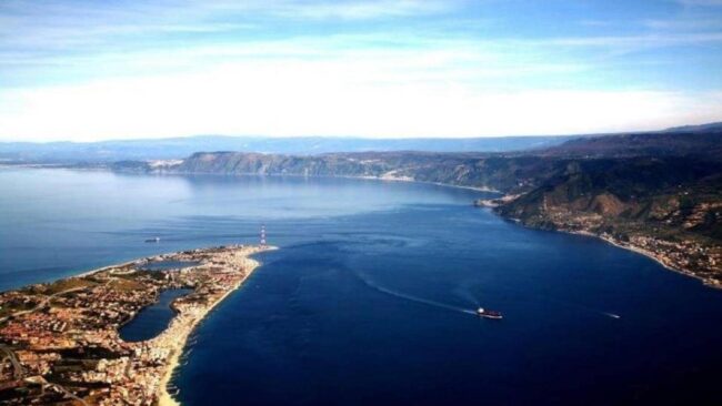 Stretto di Messina, il ponte si farà e in che modo? Parla il ministro Giovannini