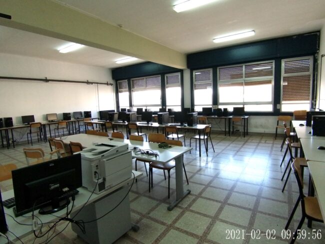 Educazione al consumo, alla sicurezza e alla qualità dei prodotti: laboratorio all’Istituto “Carlo Gemmellaro” di Catania