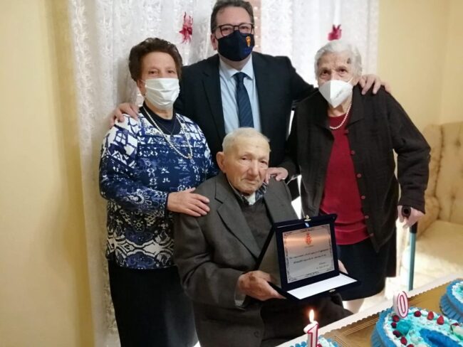 Messina, i 100 anni di Placido Pandolfino: dalla prigionia durante la Seconda Guerra Mondiale al segreto per vivere a lungo