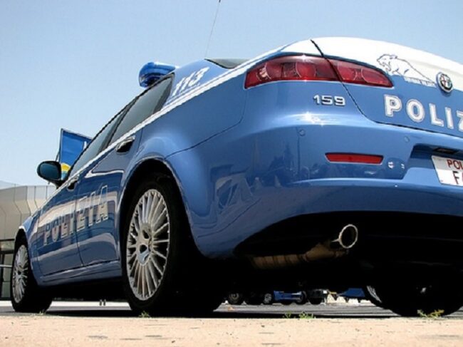 Paura in viale della Regione, positivo al Covid scende in strada e minaccia passanti: “Vi contagio tutti”