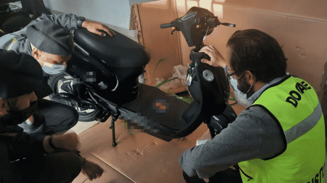 Maxi sequestro al Porto di Palermo, importate dalla Thailandia bici elettriche da trasformare in scooter