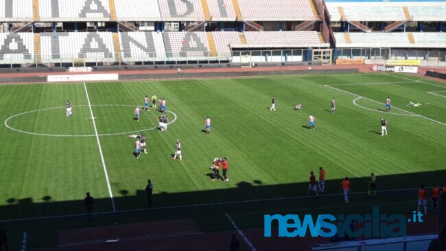 Catania, così non va: rebus tattici, primi tempi regalati e squadra fuori forma. Quali certezze per Raffaele?