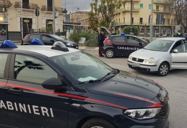 Positivo vìola l’isolamento e va in giro per la città: denunciato 33enne