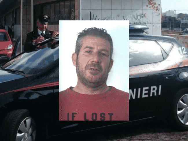Lite con la sorella, intervengono i carabinieri e spinge uno di loro dalle scale: in manette David Gagliano