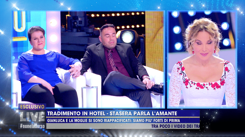 Palermo, la coppia dell’Hotel Eufemia a Live – Non è la D’Urso: “Aspettiamo un bambino, siamo felici”