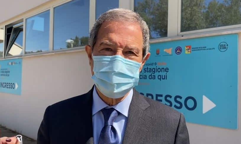 Vaccini anti Coronavirus in Sicilia, Musumeci scrive a Figliuolo: “Subito vaccinazioni per under 60”