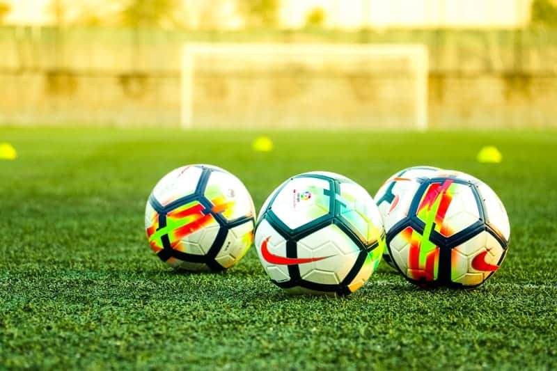 Super green pass obbligatorio per calciatori di Serie A e atleti di altri sport di squadra: le nuove regole
