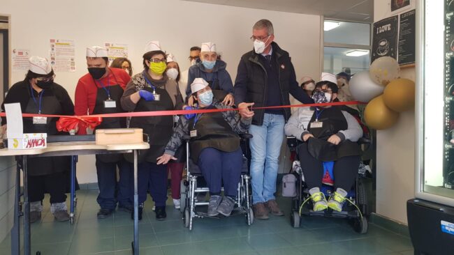 Nasce il “Rock Bar”, punto di ristoro gestito dai ragazzi del Centro di Riabilitazione di Viagrande