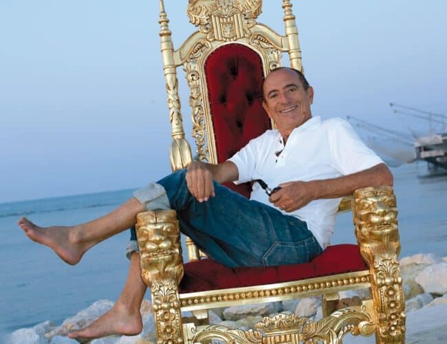 Addio a Raoul Casadei, il celebre “re del liscio”: stroncato dal Coronavirus