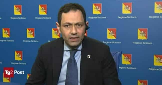 Astrazeneca e morti sospette, 7mila siciliani rinunciano al vaccino contro il Covid. Razza: “Rischiamo di fare favori ai no-vax”