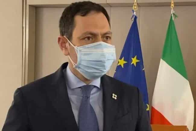 Sicilia, dati Covid falsati. L’assessore Razza annuncia le dimissioni: “Ho chiesto al Presidente Musumeci di accettarle”