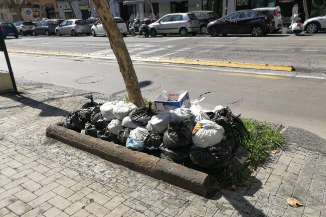 Cenere vulcanica a Catania, Ferrara: “Se non si interviene immediatamente, situazione rischia di peggiorare”