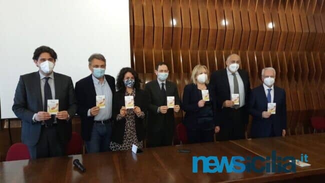 Catania, presentata la rete dell’endometriosi: prevenzione nelle scuole, VIDEO INTERVISTE Assessore Razza e Prof. Ettore