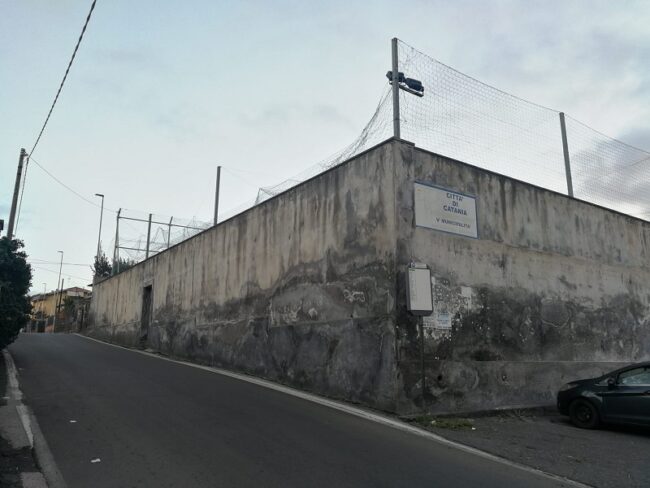 Catania, il IV Municipio vuole recuperare l’impianto sportivo di via Macello. Buceti: “Via a programma di recupero”