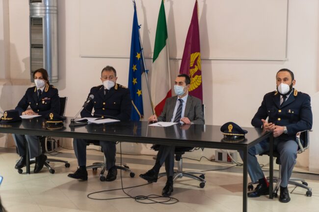 La lite, il tentativo di chiarimento e la sparatoria per ostentare il “potere”: il capo della Mobile commenta gli arresti allo Zen
