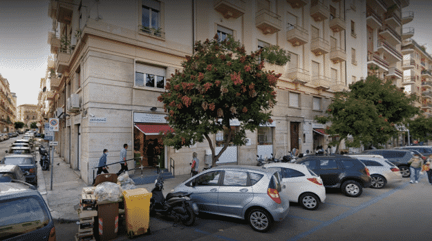 Palermo, Ordinanza Orlando sugli alcolici: accolto ricorso di Prezzemolo&Vitale, stop alla chiusura del supermercato