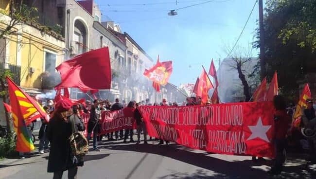 Catania, 25 aprile all’insegna delle lotte sociali. Asia Usb: “Non c’è pace dove c’è sfruttamento”