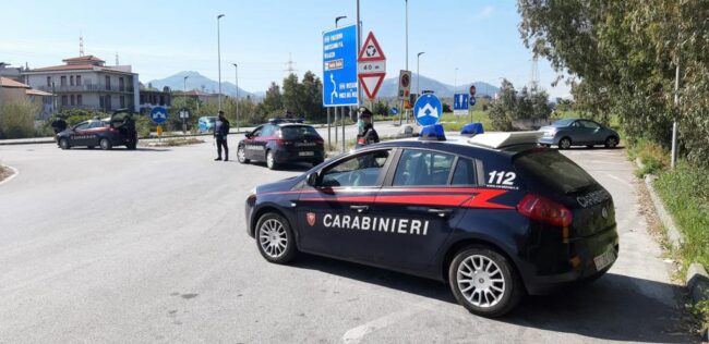 Controlli straordinari a Milazzo e Isole Eolie: 7 denunciati, 9 sanzionati e 5 segnalati quali assuntori