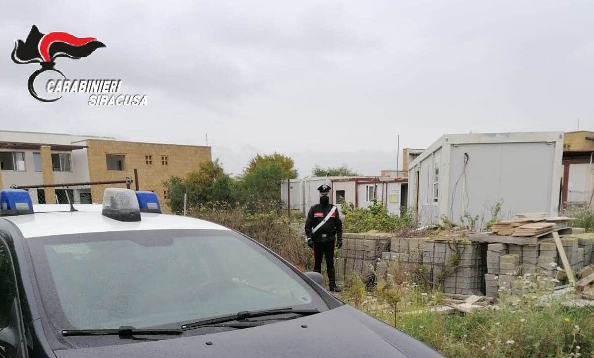 Carlentini, solito cantiere: catanese arrestato in trasferta per furto di materiale edile