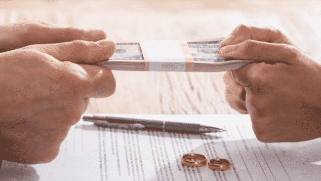 Come ridurre l’assegno di mantenimento