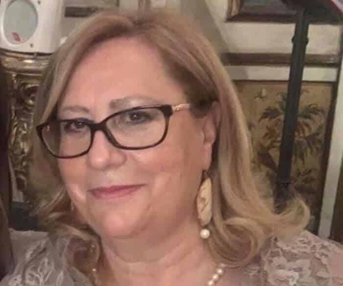 “Lascia vuoto incolmabile”, morta Lucia Longo nel Catanese: un’intera comunità a lutto
