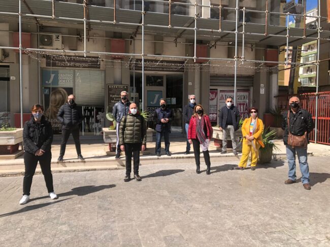 Palermo in zona rossa, la protesta silenziosa del settore Benessere: “La nostra voce non può continuare a rimanere inascoltata”