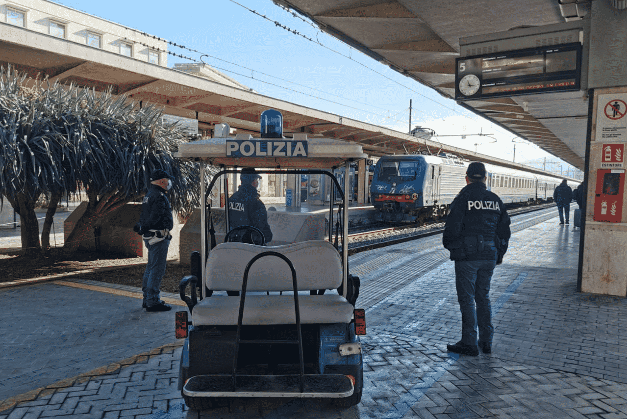 Palermo, spacciava droga alla stazione centrale: denunciato 32enne nigeriano