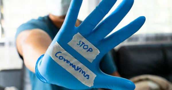 Coronavirus, l’allarme del primario: “Lockdown adesso o sarà catastrofe”. Troppi ricoveri in ospedale