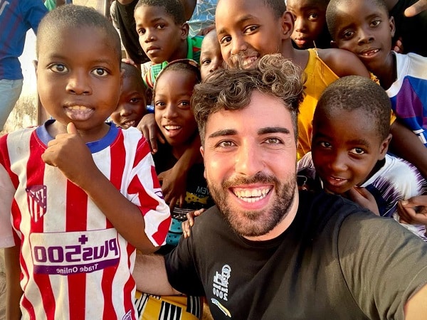 Da Aidone in Africa, il viaggio di Gabriele verso il “diverso” e le azioni di solidarietà