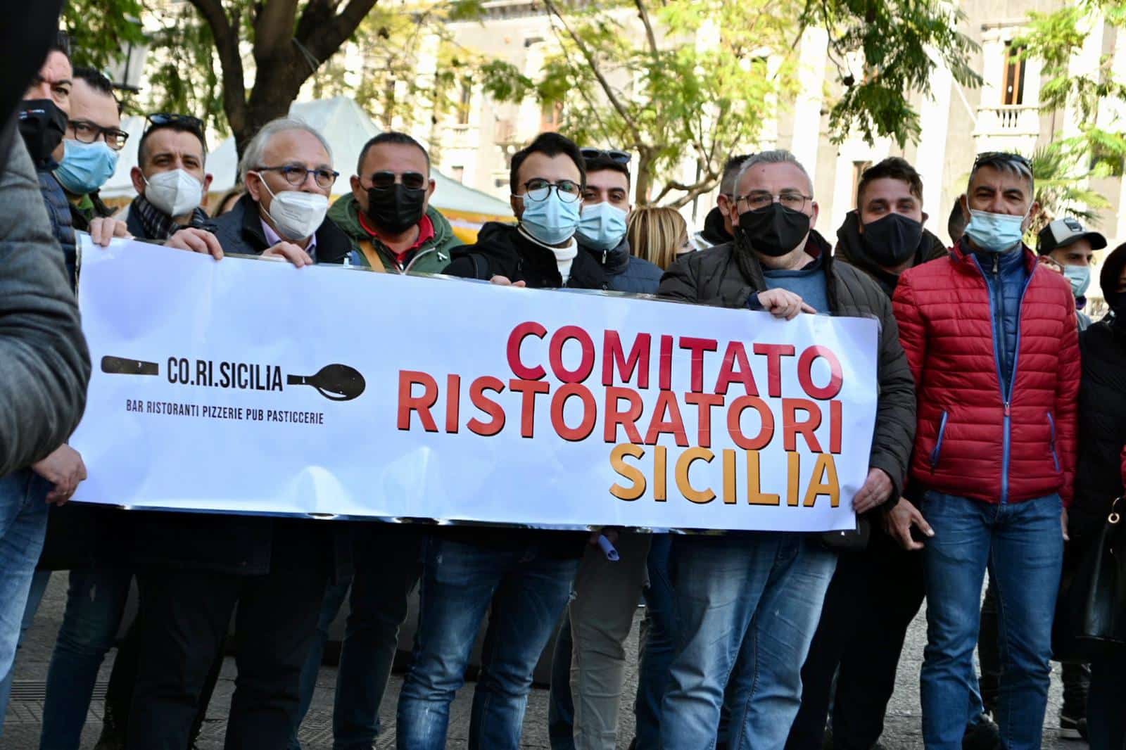 I ristoratori siciliani manifestano a Ragusa. Nasce il Co.Ri.Sicilia, comitato di pizzerie, bar, ristoranti, pub, pasticcerie