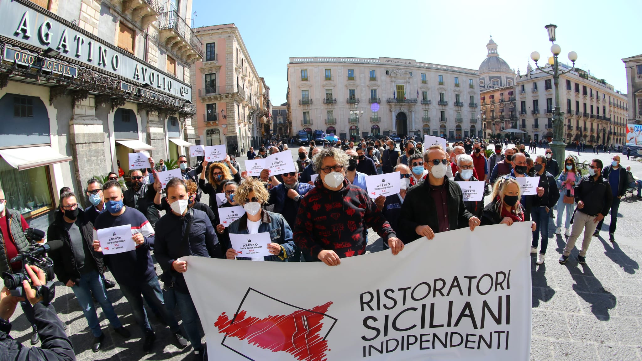 Catania, “Ristoratori Siciliani Indipendenti” protesta contro la chiusura delle attività a Pasqua