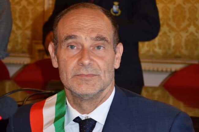 Coronavirus Catania, Acireale resterà zona rossa: “Contagi aumentati e nessuno vuole vaccinarsi”