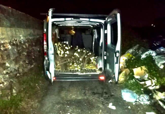 Catania, a Tremestieri “tolleranza zero” sul tema rifiuti: decine di multe a chi non fa la differenziata