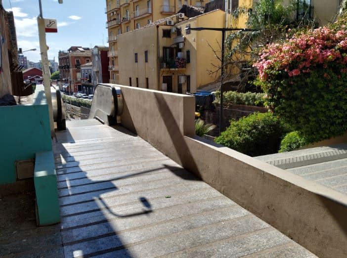 Catania, fermata Metro Borgo: forti rumori, vibrazioni e danni. Comitato Vulcania: “I cittadini protestano”