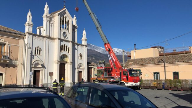 Sisma dicembre 2018, via ai lavori alla chiesa di Cosentini: “Ferite profonde possono essere rimarginate”