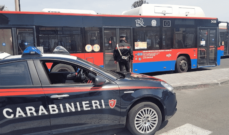 Catania, tentativo di evasione sventato in Piazza Giovanni XXIII: arrestato un uomo, i dettagli