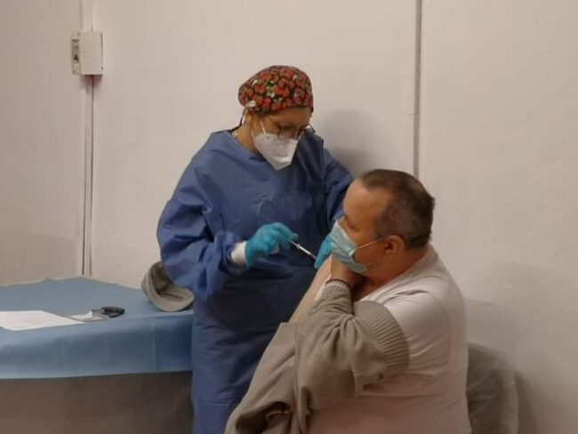 Palermo, al Centro Sociale Anomalia vaccinazione con Johnson&Johnson – Le FOTO