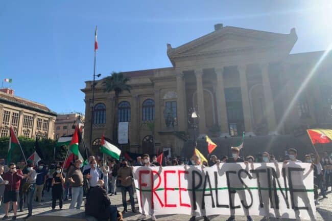 Raid aerei e missili, violenza tra Israele e Hamas senza sosta. A Palermo manifestazione per la “Palestina che resiste”